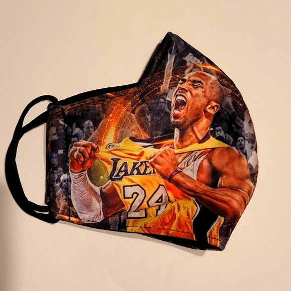 NWOT KOBE keepsake COVID-19 mask - Picture 1 of 3